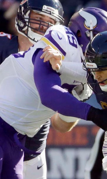 Bears' Cutler medically cleared to play vs. Vikings